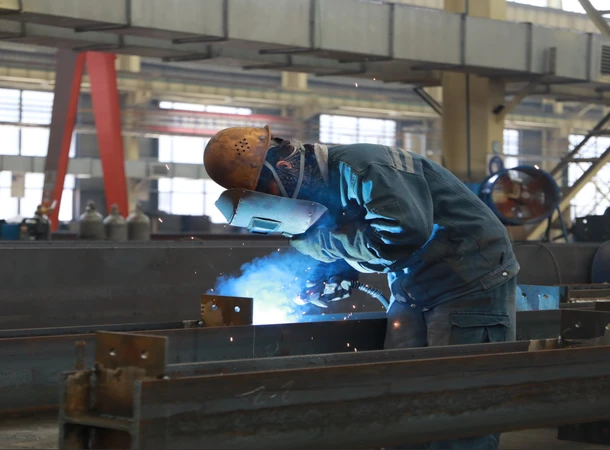 Precision Assembly and Manual Welding of Attachments Precision Assembly and Manual Welding of Attachments